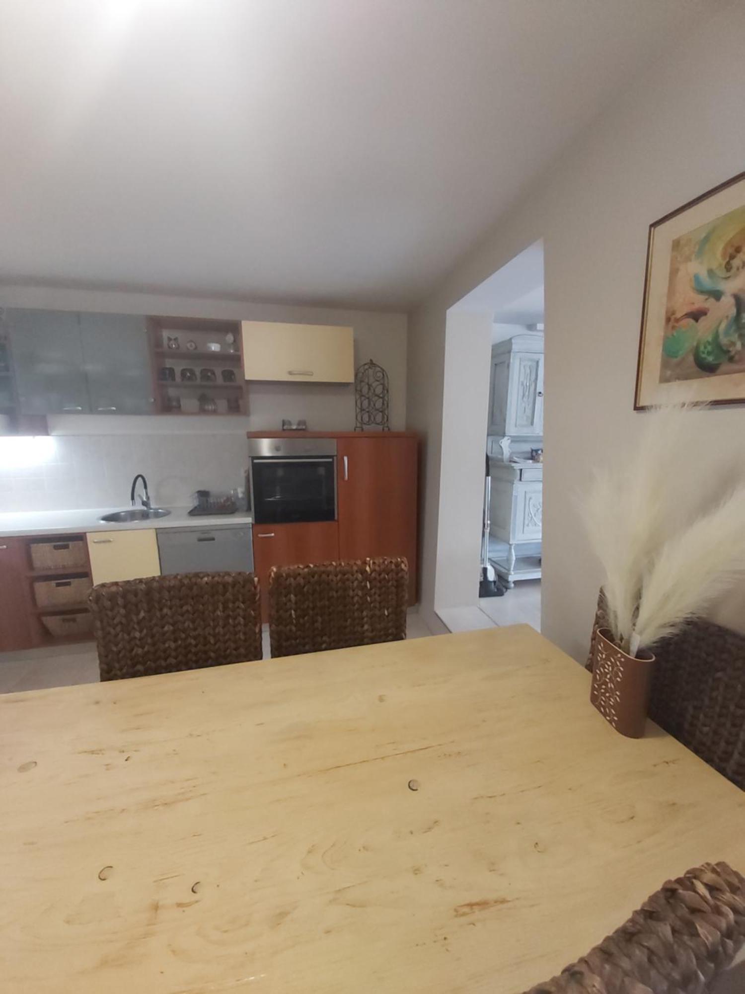 Apartman Luce With Shared Pool Zadar Bagian luar foto