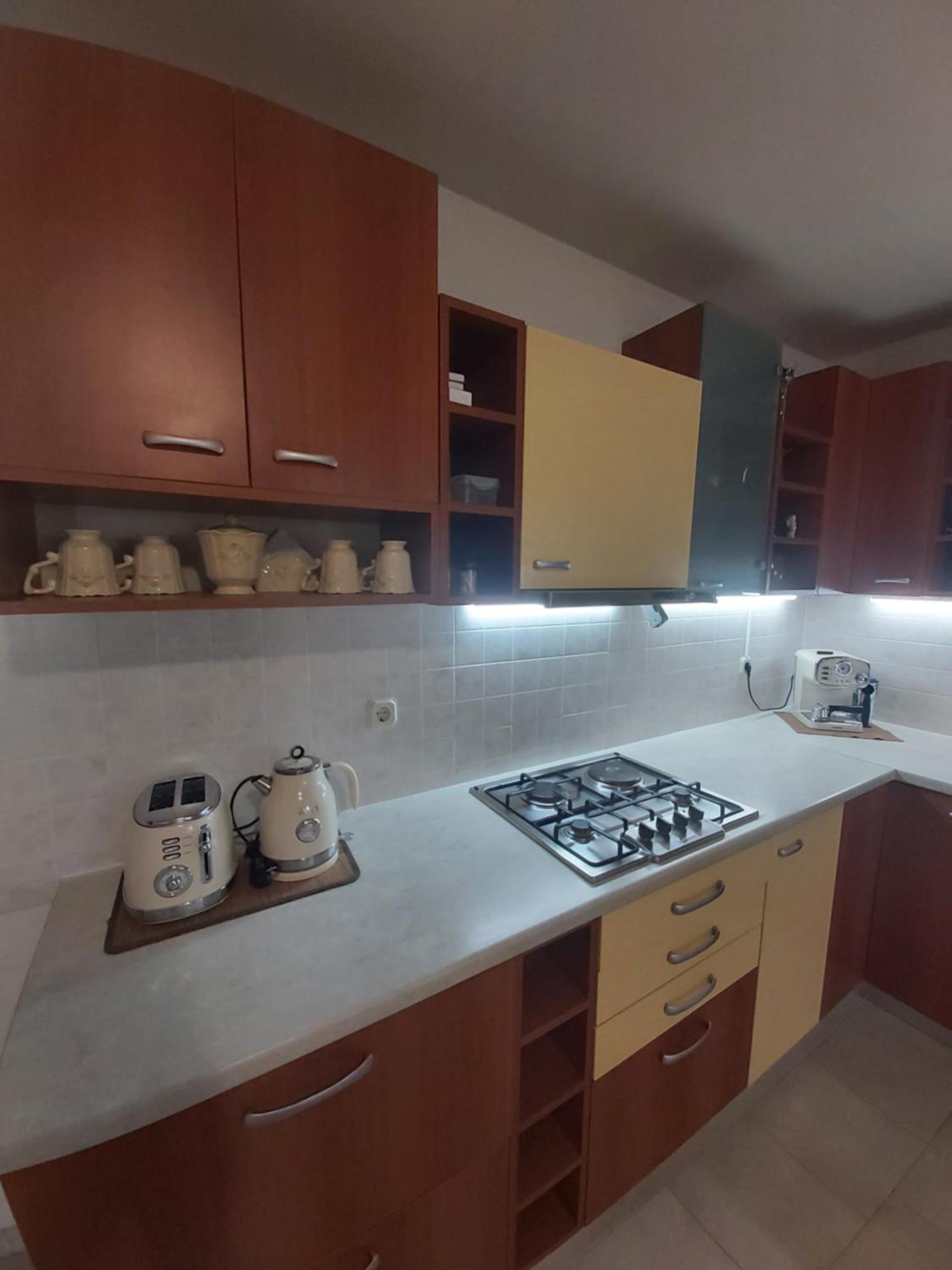Apartman Luce With Shared Pool Zadar Bagian luar foto