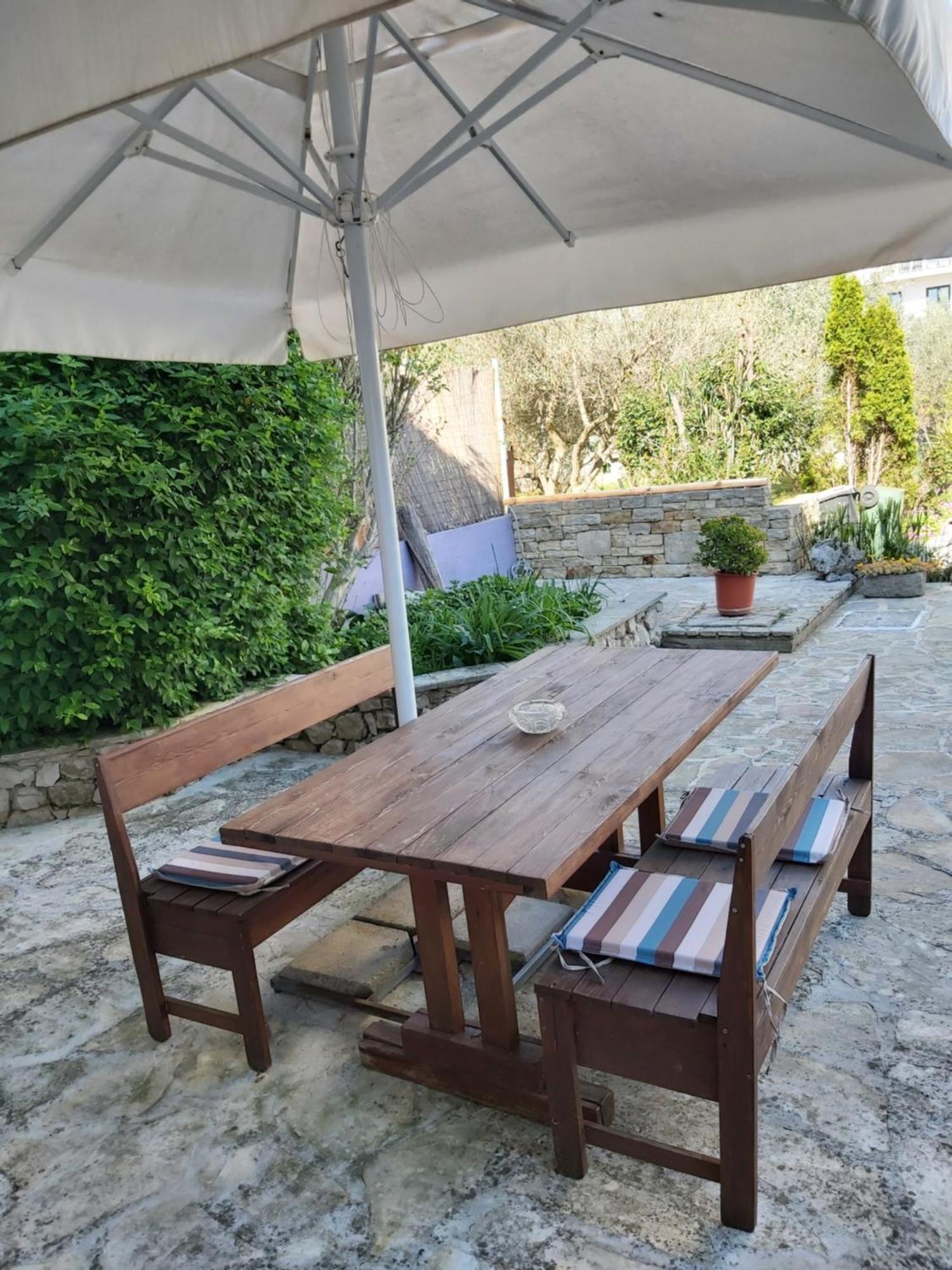 Apartman Luce With Shared Pool Zadar Bagian luar foto